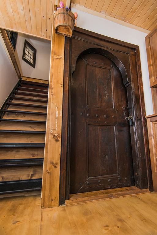 The Lion'S Residence Veliko Tarnovo Exterior photo