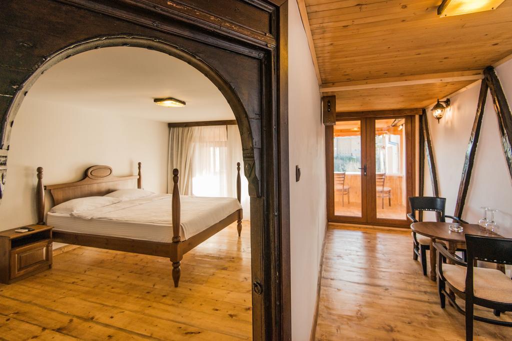 The Lion'S Residence Veliko Tarnovo Exterior photo
